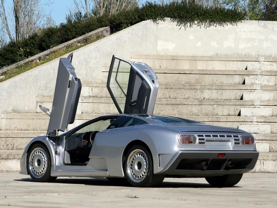  Bugatti EB110 GT 1992 года  (фото 39 из 44)